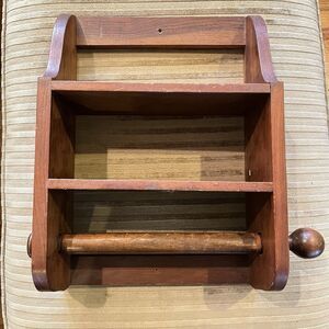 Wooden Wall Mount Farm Paper Towel Holder Shelf W/ Spice & Dowel Bar Kitchen Vtg